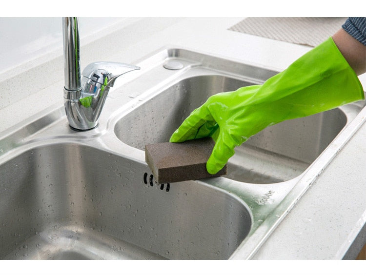 Magic Eraser for Removing Rust