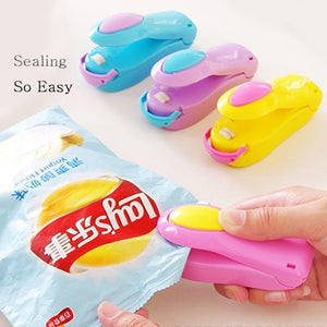 Portable mini sealing stapler
